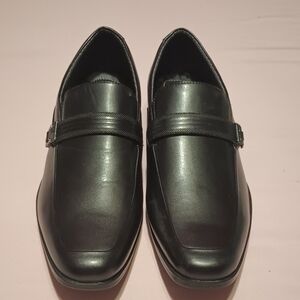 Perry Ellis Men's Black Leather Loafers